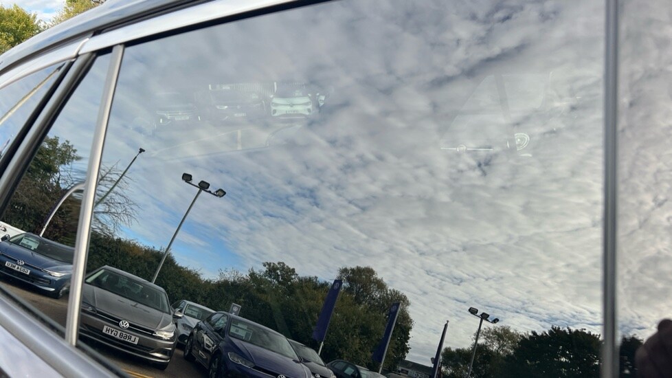 Used Volkswagen T-Roc 2025 for sale - 76870304: Photo 51