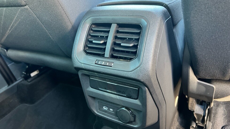 Used Volkswagen Tiguan 2021 for sale - 76745124: Photo 34