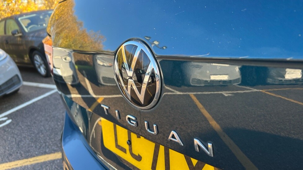 Used Volkswagen Tiguan 2021 for sale - 76745124: Photo 40