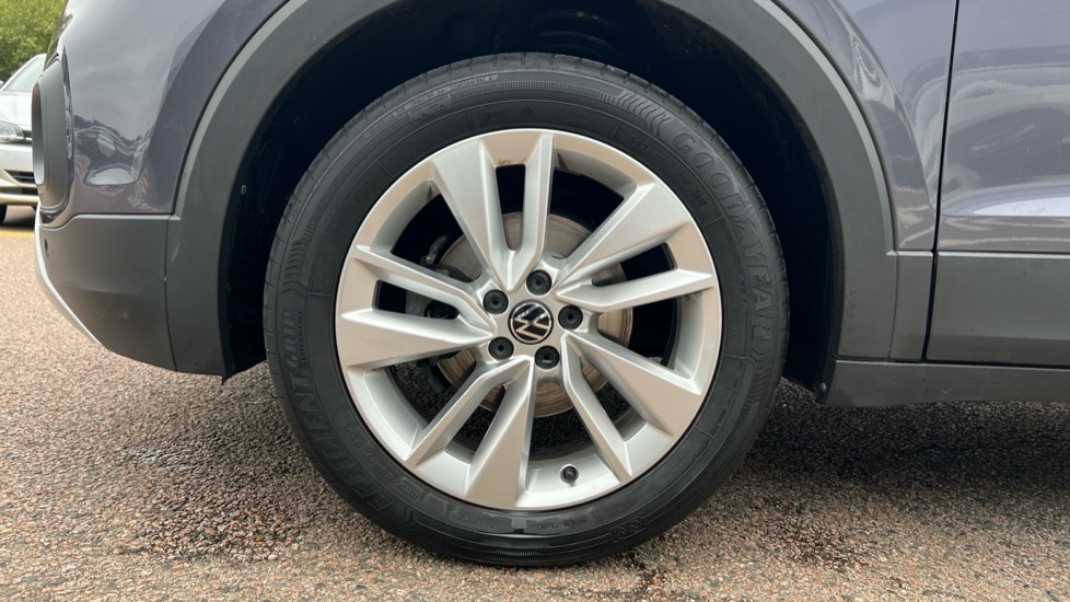 Used Volkswagen T-Cross 2023 for sale - 76008367: Photo 18