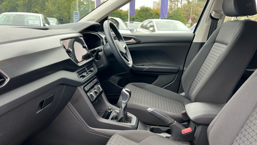 Used Volkswagen T-Cross 2023 for sale - 76008367: Photo 28