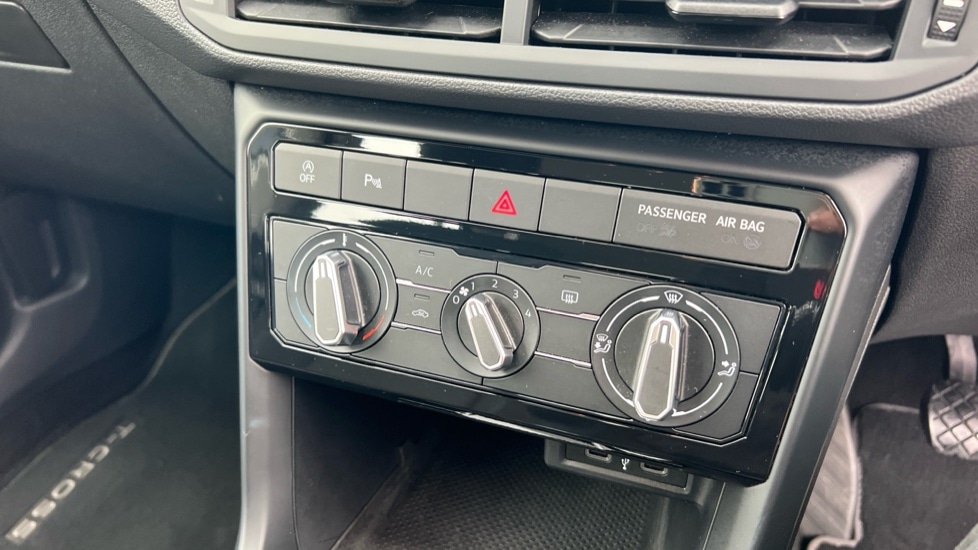 Used Volkswagen T-Cross 2023 for sale - 76008367: Photo 46