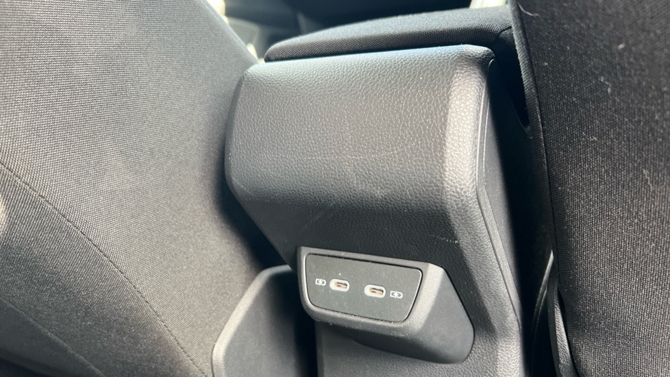 Used Volkswagen Polo 2022 for sale - 76190950: Photo 34