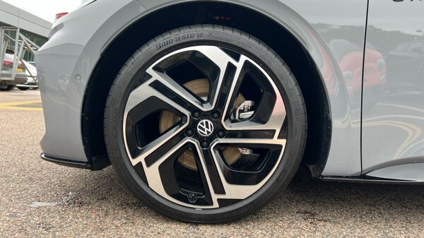Used Volkswagen ID.3 2025 for sale - 76328290: Photo 18