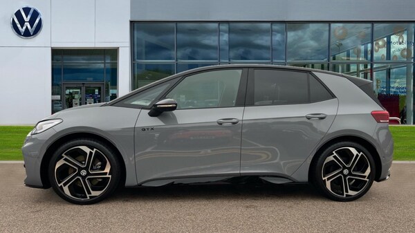 Used Volkswagen ID.3 2025 for sale - 76328290: Photo 9