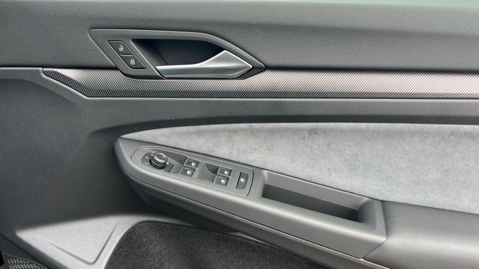 Used Volkswagen Golf 2025 for sale - 76586810: Photo 37