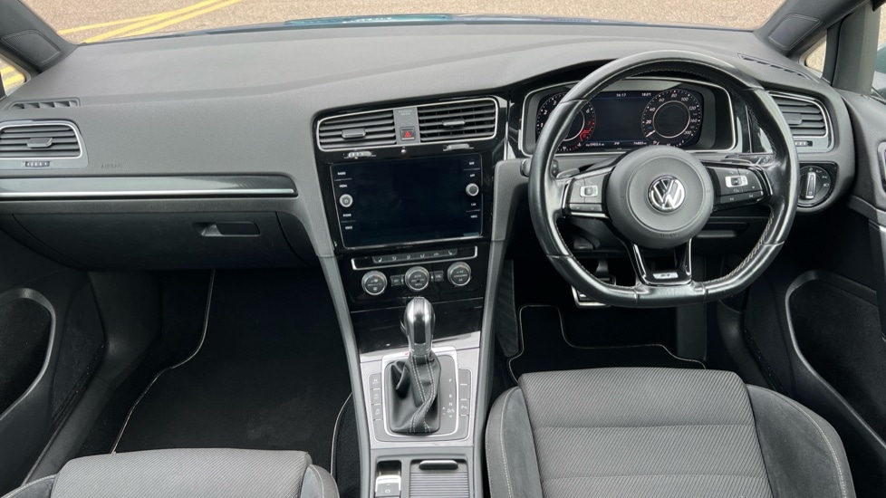 Used Volkswagen Golf 2018 for sale - 76487441: Photo 12