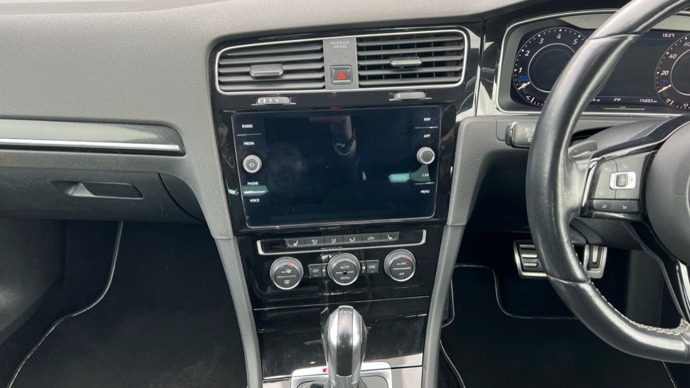 Used Volkswagen Golf 2018 for sale - 76487441: Photo 13
