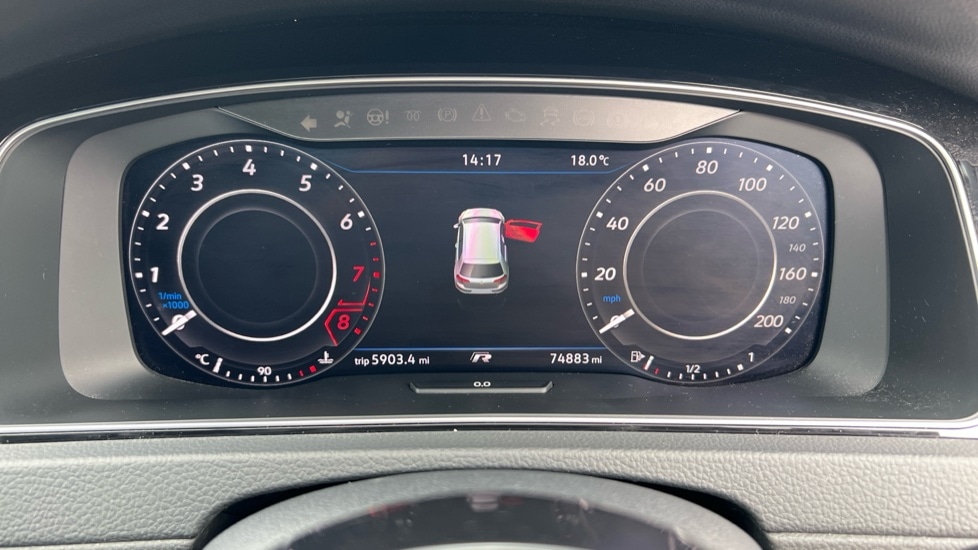 Used Volkswagen Golf 2018 for sale - 76487441: Photo 14