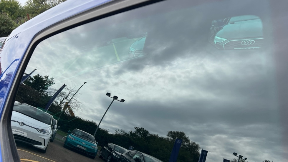 Used Volkswagen Golf 2018 for sale - 76487441: Photo 48