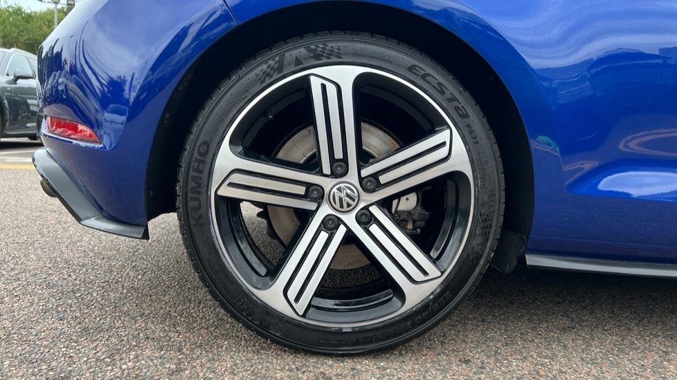 Used Volkswagen Golf 2018 for sale - 76487441: Photo 5