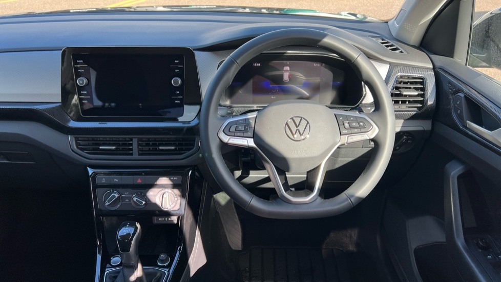 Used Volkswagen T-Cross 2025 for sale - 76328069: Photo 27