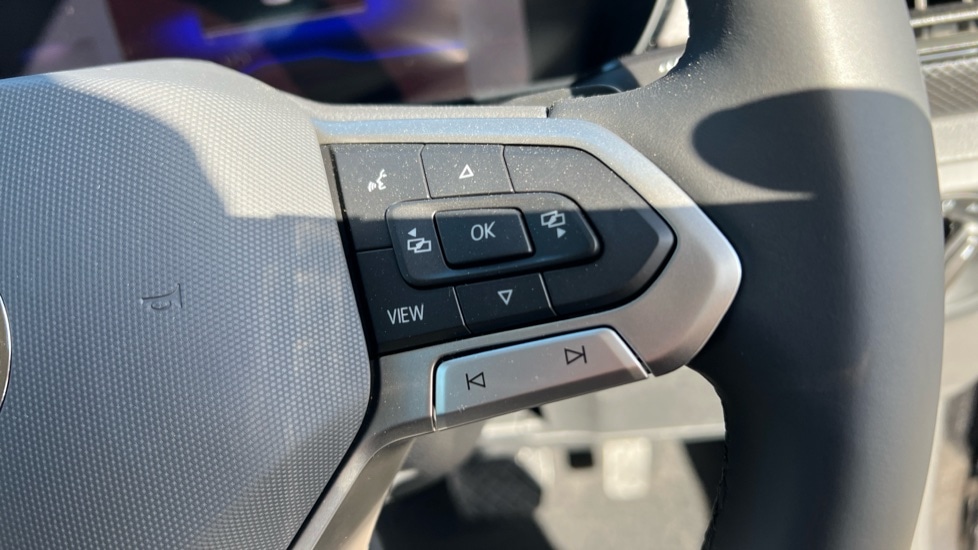 Used Volkswagen T-Cross 2025 for sale - 76328069: Photo 30