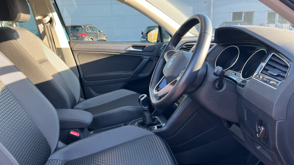 Used Volkswagen Tiguan 2021 for sale - 76873023: Photo 26
