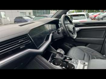 Used Volkswagen Touareg 2021 for sale - 74858339: Photo