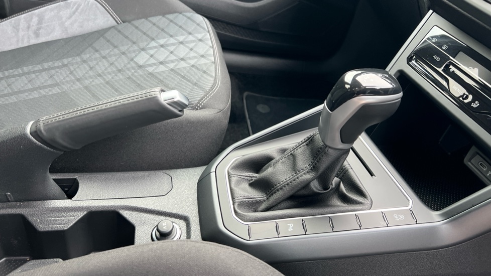 Used Volkswagen Polo 2025 for sale - 76563885: Photo 35