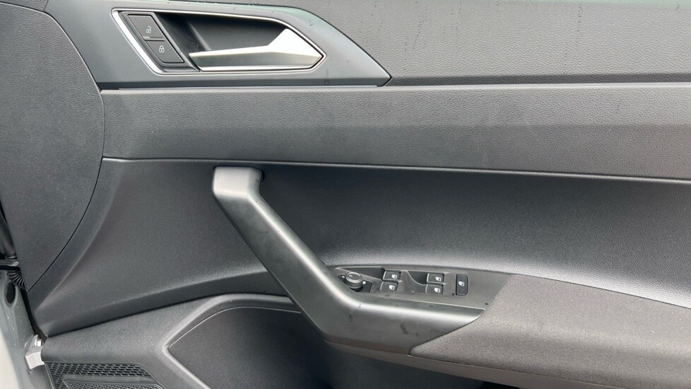 Used Volkswagen Polo 2025 for sale - 76563885: Photo 37