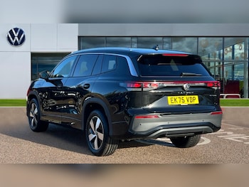 Used Volkswagen Touran 2025 for sale - 76466357: Photo