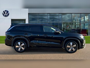 Used Volkswagen Touran 2025 for sale - 76466357: Photo