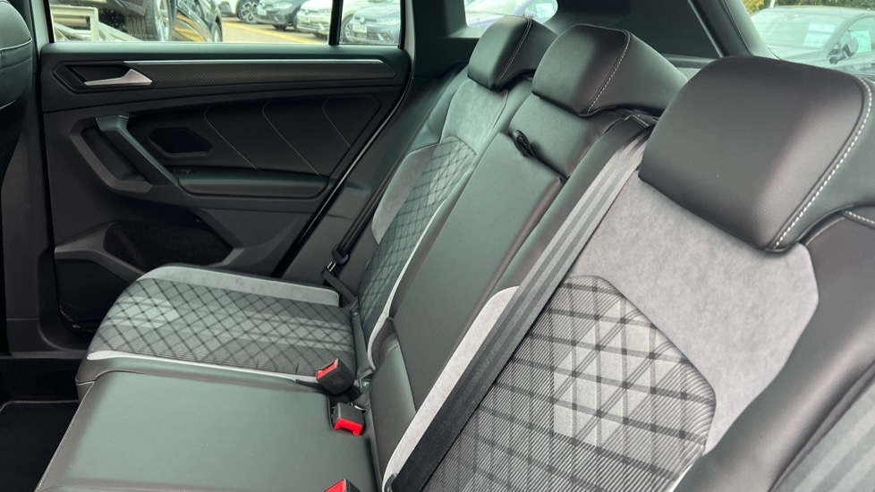 Used Volkswagen Tiguan 2023 for sale - 76869481: Photo 15