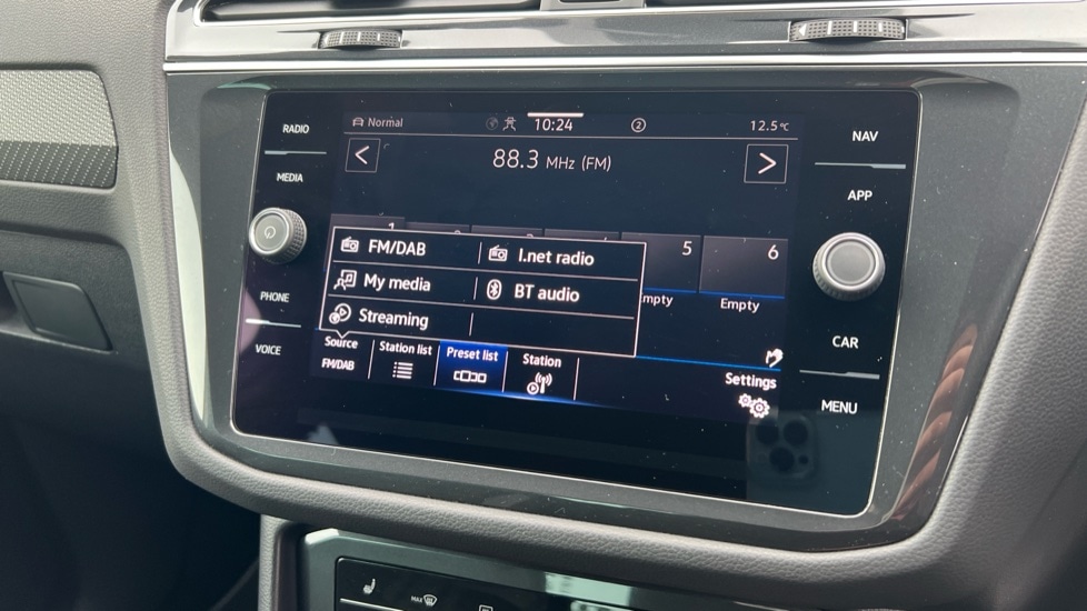 Used Volkswagen Tiguan 2023 for sale - 76869481: Photo 25