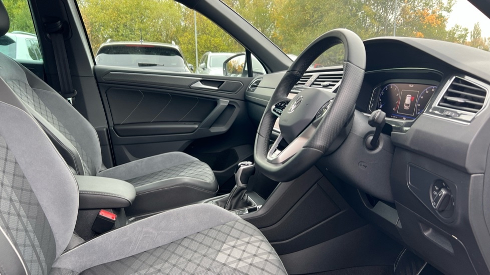 Used Volkswagen Tiguan 2023 for sale - 76869481: Photo 26