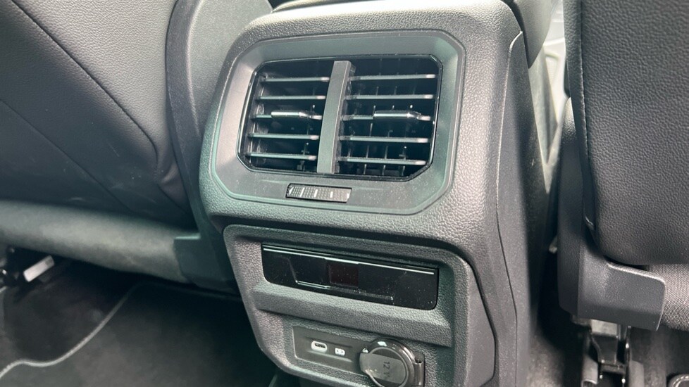 Used Volkswagen Tiguan 2023 for sale - 76869481: Photo 34