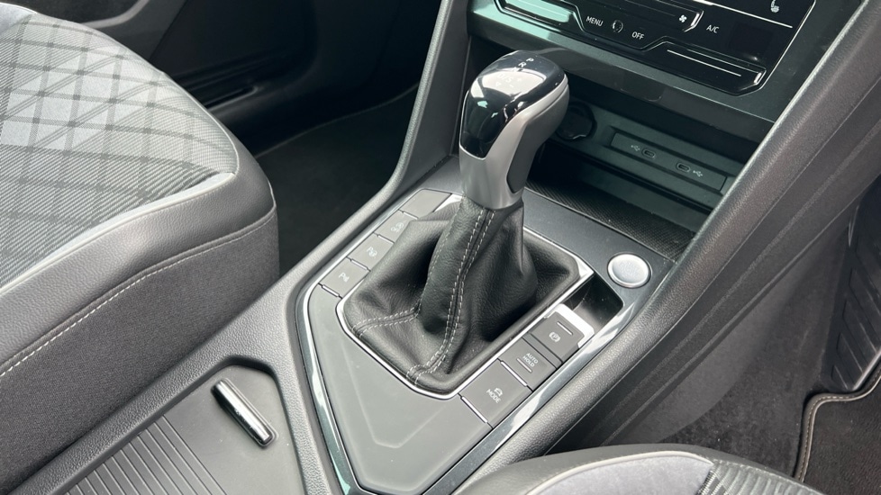 Used Volkswagen Tiguan 2023 for sale - 76869481: Photo 36