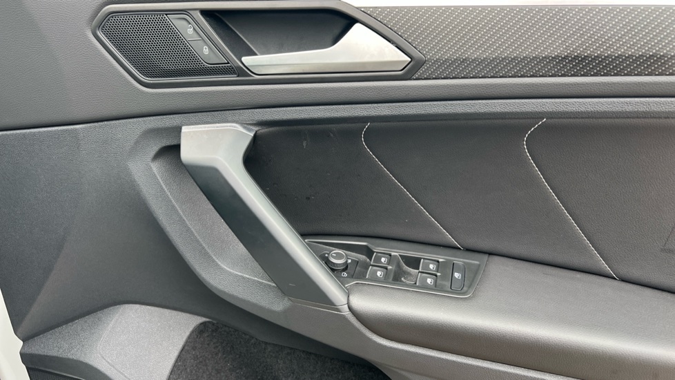 Used Volkswagen Tiguan 2023 for sale - 76869481: Photo 37