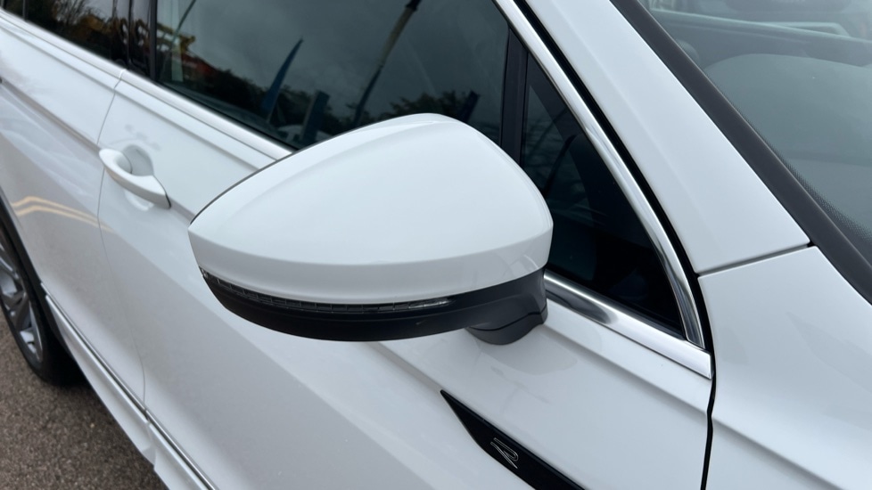 Used Volkswagen Tiguan 2023 for sale - 76869481: Photo 42