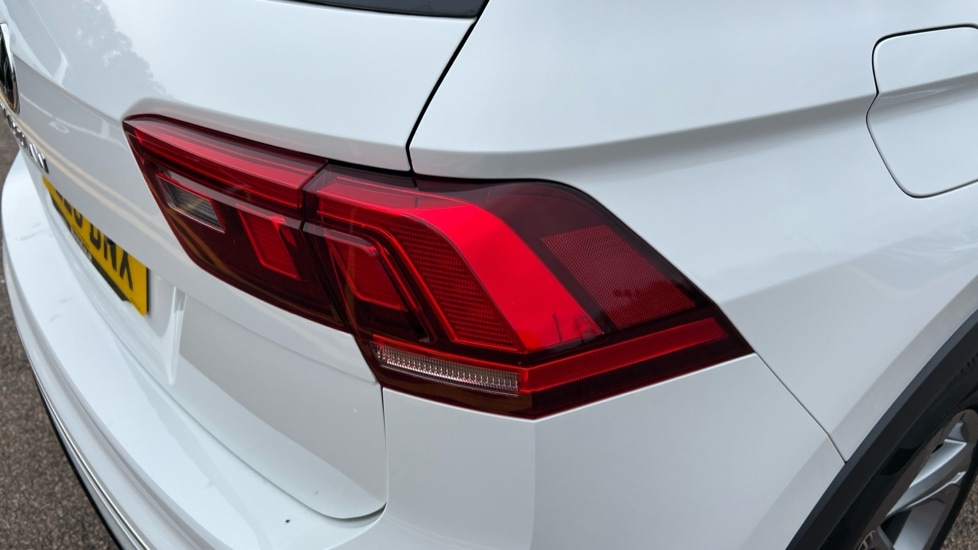 Used Volkswagen Tiguan 2023 for sale - 76869481: Photo 45