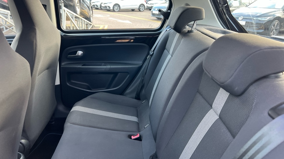 Used Volkswagen up! 2017 for sale - 76684372: Photo 15