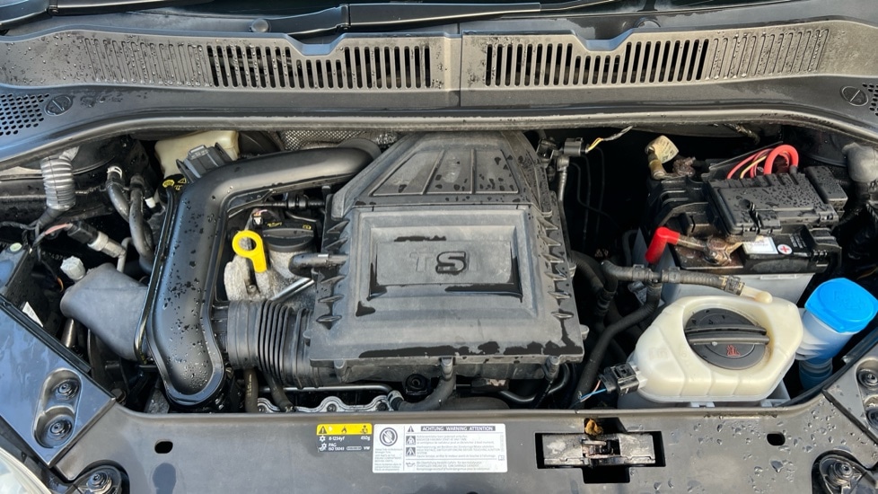 Used Volkswagen up! 2017 for sale - 76684372: Photo 17