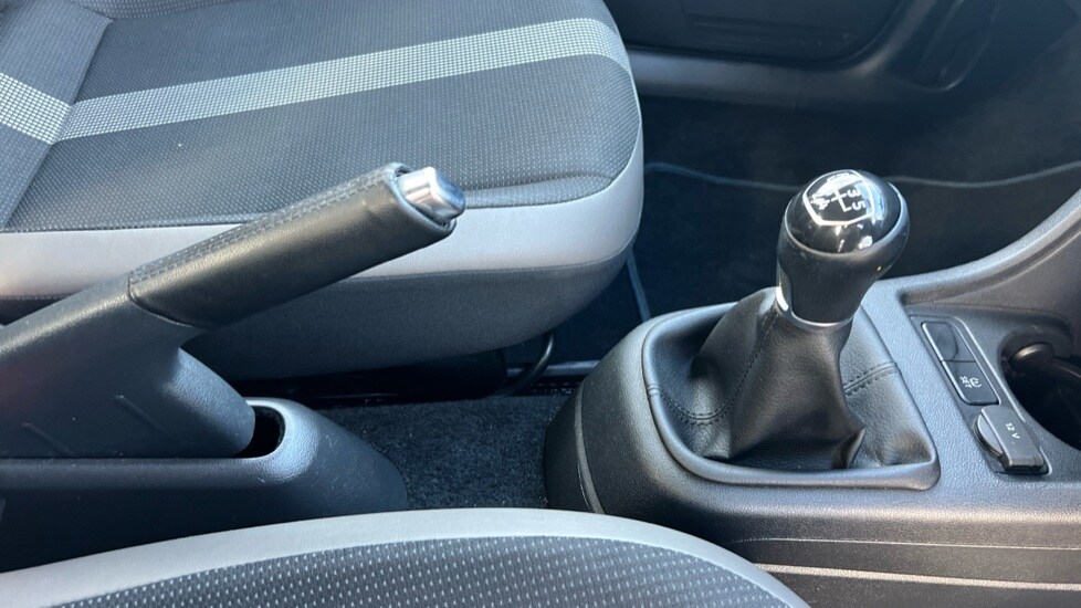 Used Volkswagen up! 2017 for sale - 76684372: Photo 35