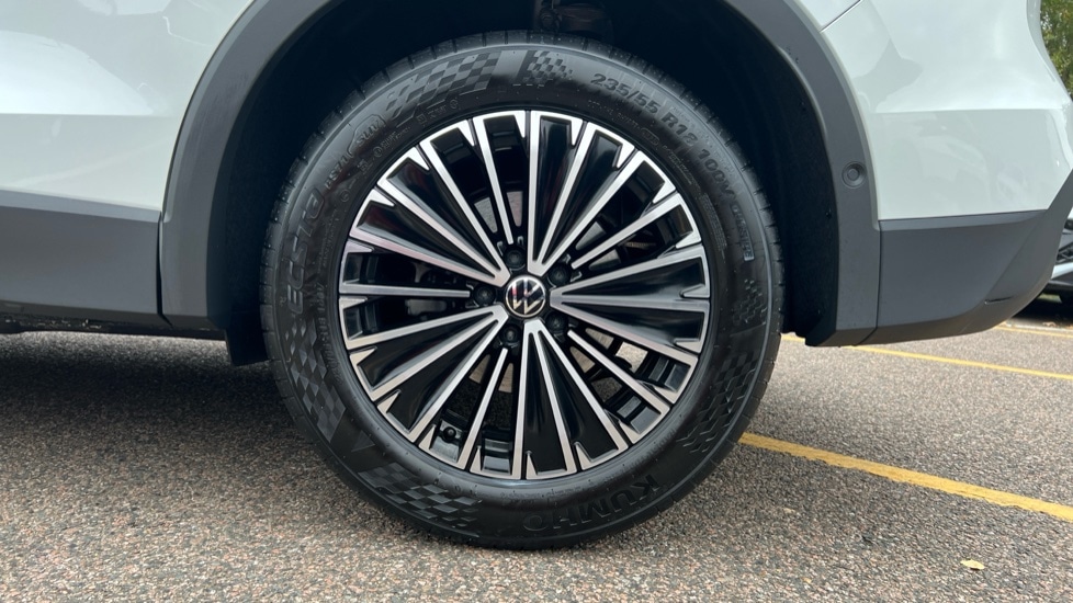 Used Volkswagen Tiguan 2025 for sale - 76870251: Photo 19