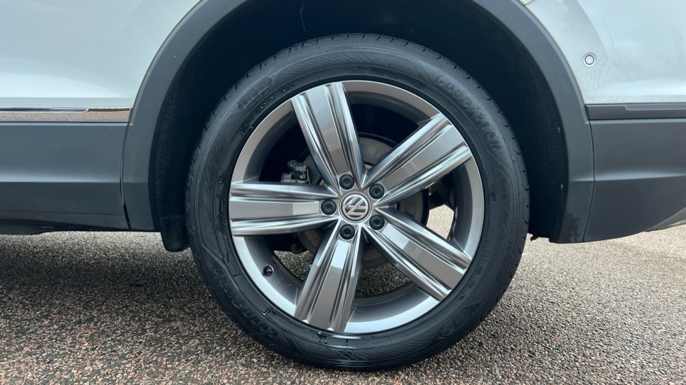 Used Volkswagen Tiguan Allspace 2019 for sale - 76623640: Photo 19