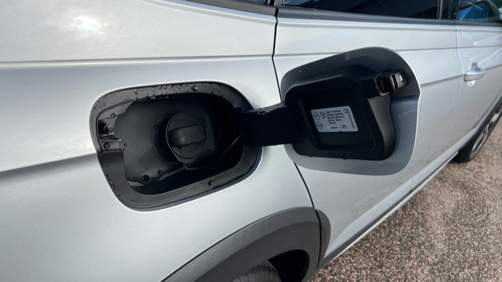 Used Volkswagen Taigo 2025 for sale - 76870307: Photo 29