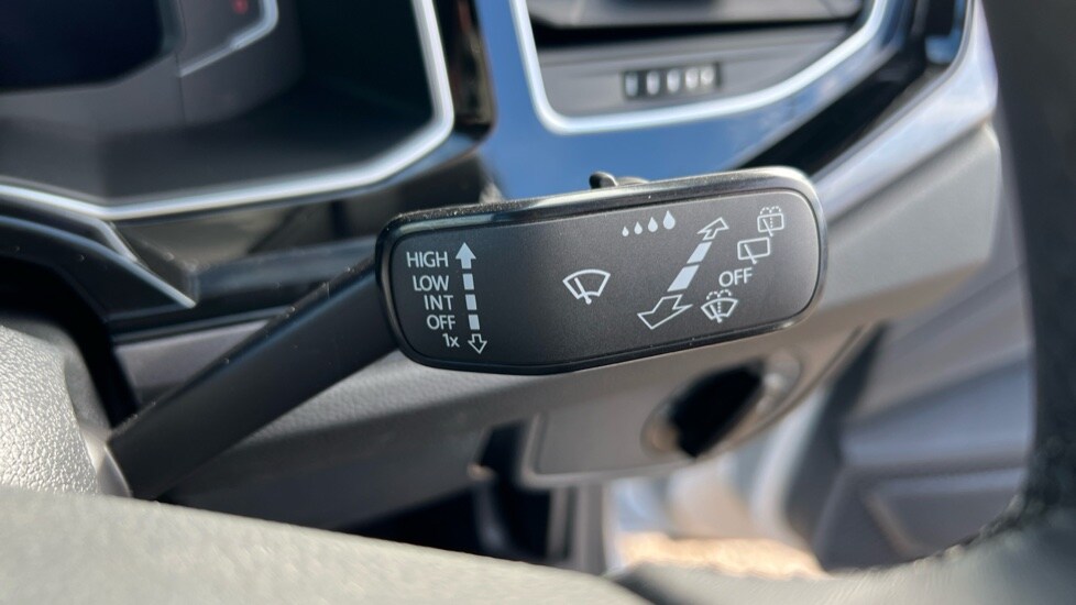 Used Volkswagen Taigo 2025 for sale - 76870307: Photo 32