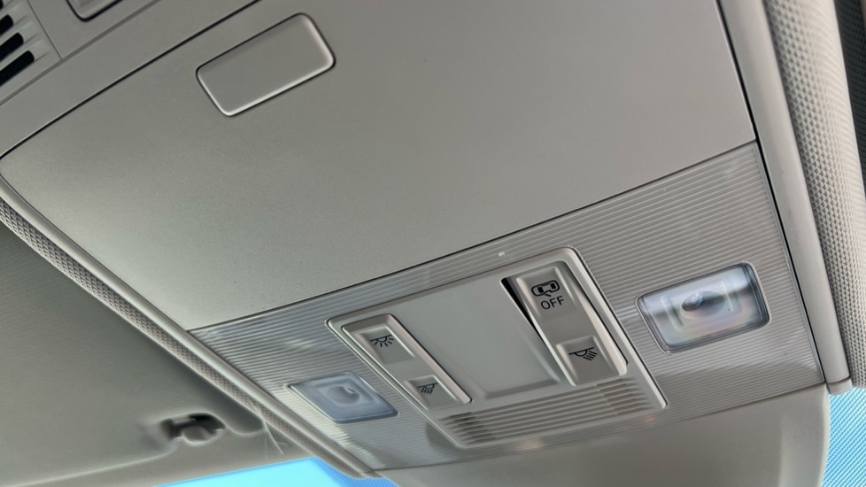 Used Volkswagen Taigo 2025 for sale - 76870307: Photo 38