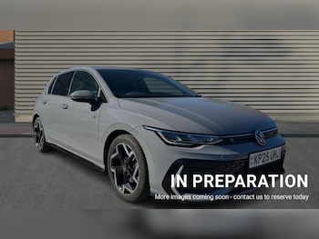 Volkswagen - Golf