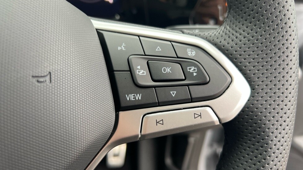 Used Volkswagen Golf 2025 for sale - 76161506: Photo 30