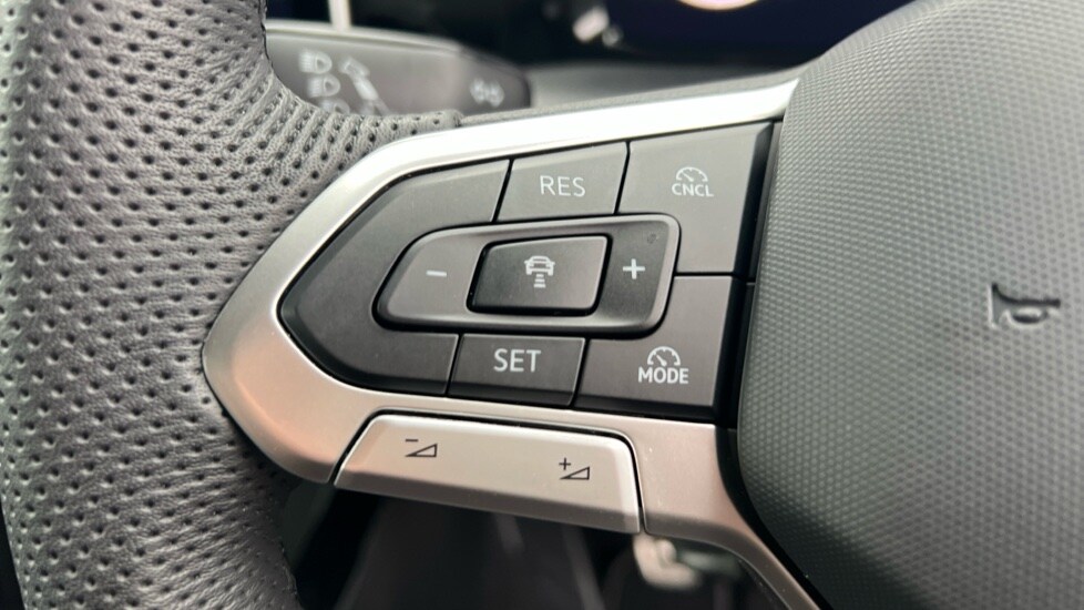 Used Volkswagen Golf 2025 for sale - 76161506: Photo 31