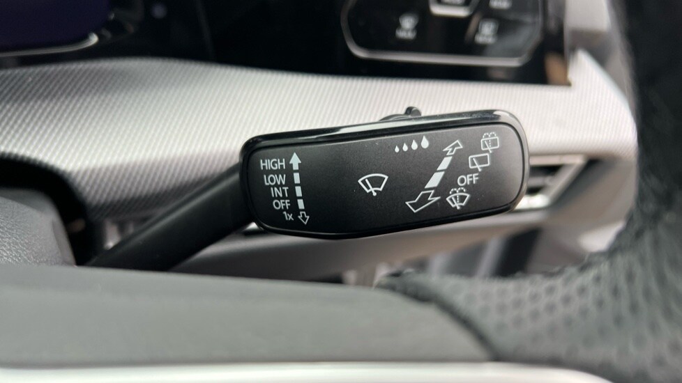 Used Volkswagen Golf 2025 for sale - 76161506: Photo 32