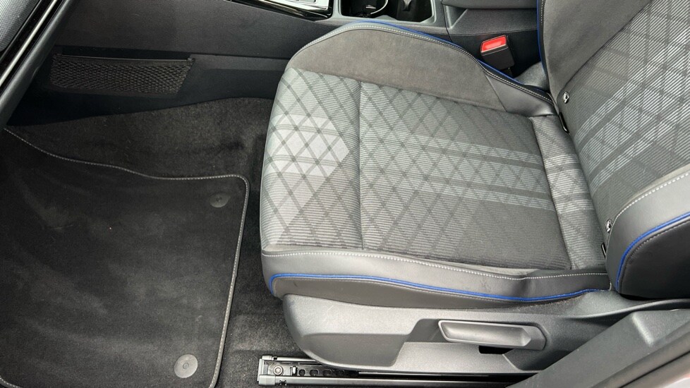 Used Volkswagen Golf 2025 for sale - 76161506: Photo 39