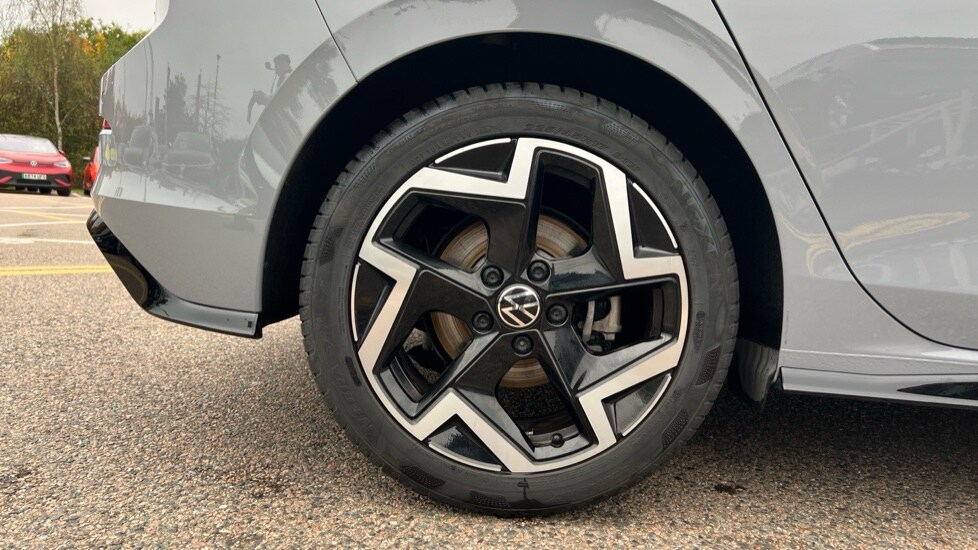 Used Volkswagen Golf 2025 for sale - 76161506: Photo 5