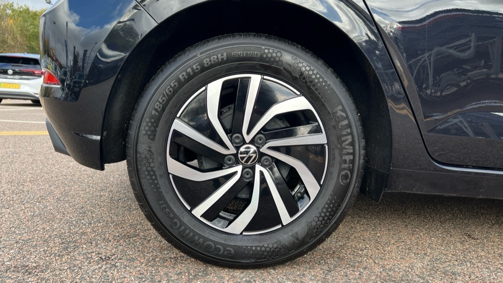 Used Volkswagen Polo 2024 for sale - 76501349: Photo 5