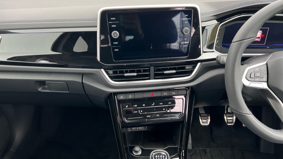 Used Volkswagen T-Roc 2025 for sale - 76328085: Photo 13