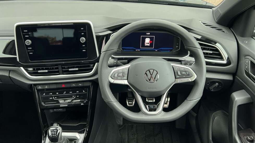 Used Volkswagen T-Roc 2025 for sale - 76328085: Photo 27