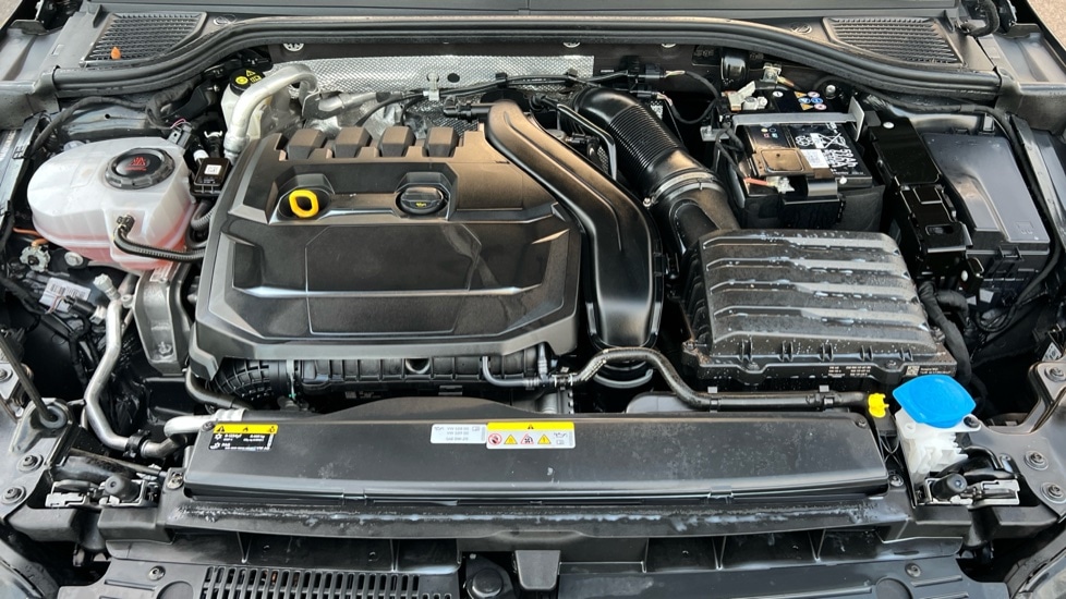 Used Volkswagen Golf 2024 for sale - 77057784: Photo 17