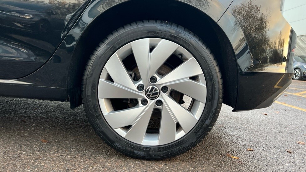 Used Volkswagen Golf 2024 for sale - 77057784: Photo 19